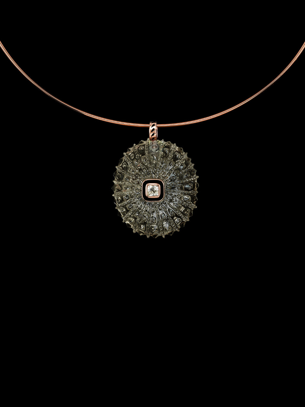 Grande Carved Sea Urchin Deco Set Square Beryl