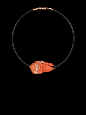 Grande Coral Conch Bead with Cushion Cut Diamonds