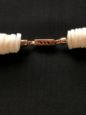 White and Coco Shell Puka 25 mm