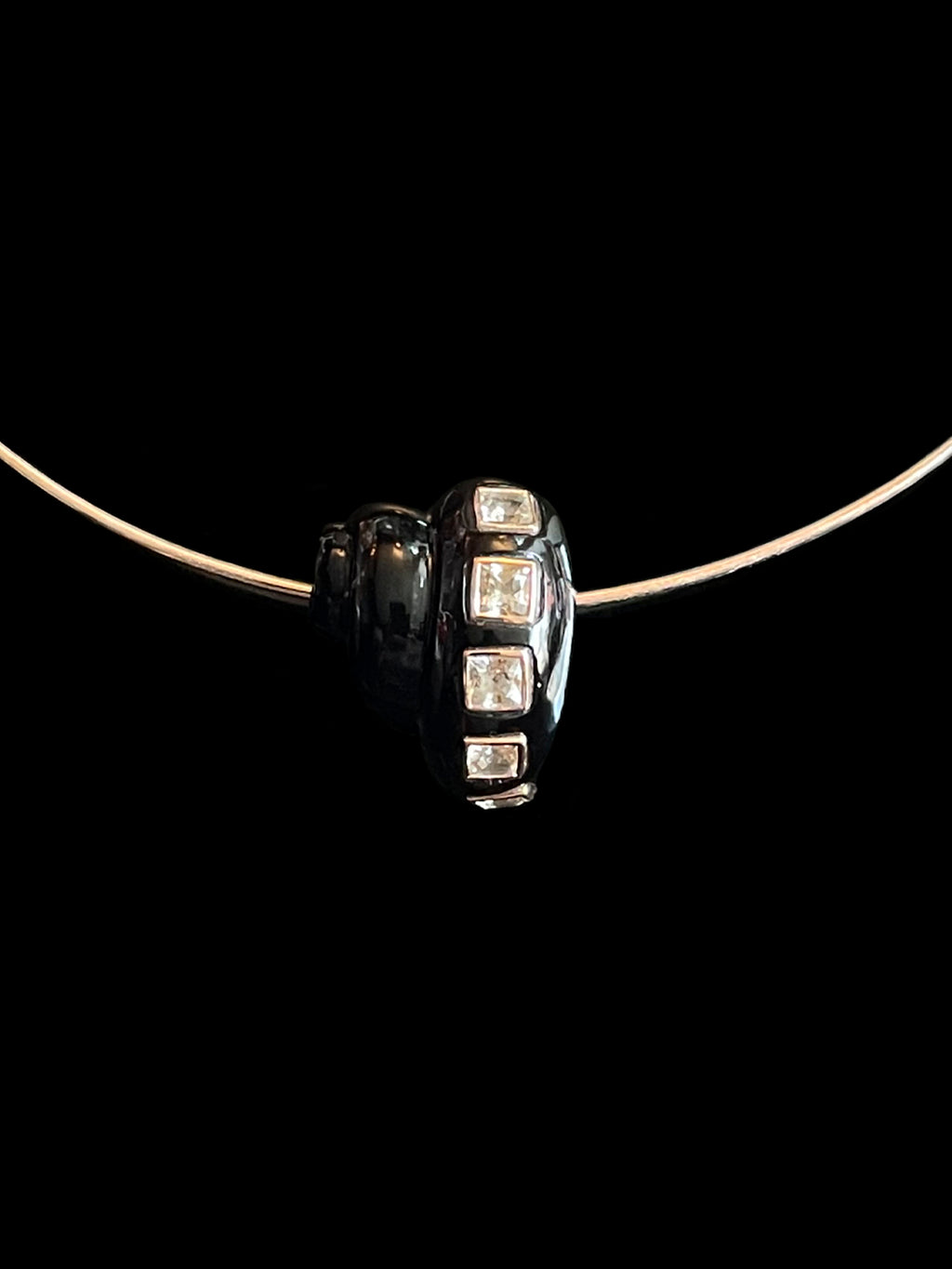 Onyx Turbo Bead with Beryls