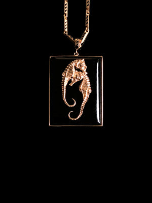 Deco Onyx Seahorse Pendant