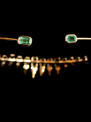 Emerald Shark Tooth Surfer Tiara Necklace
