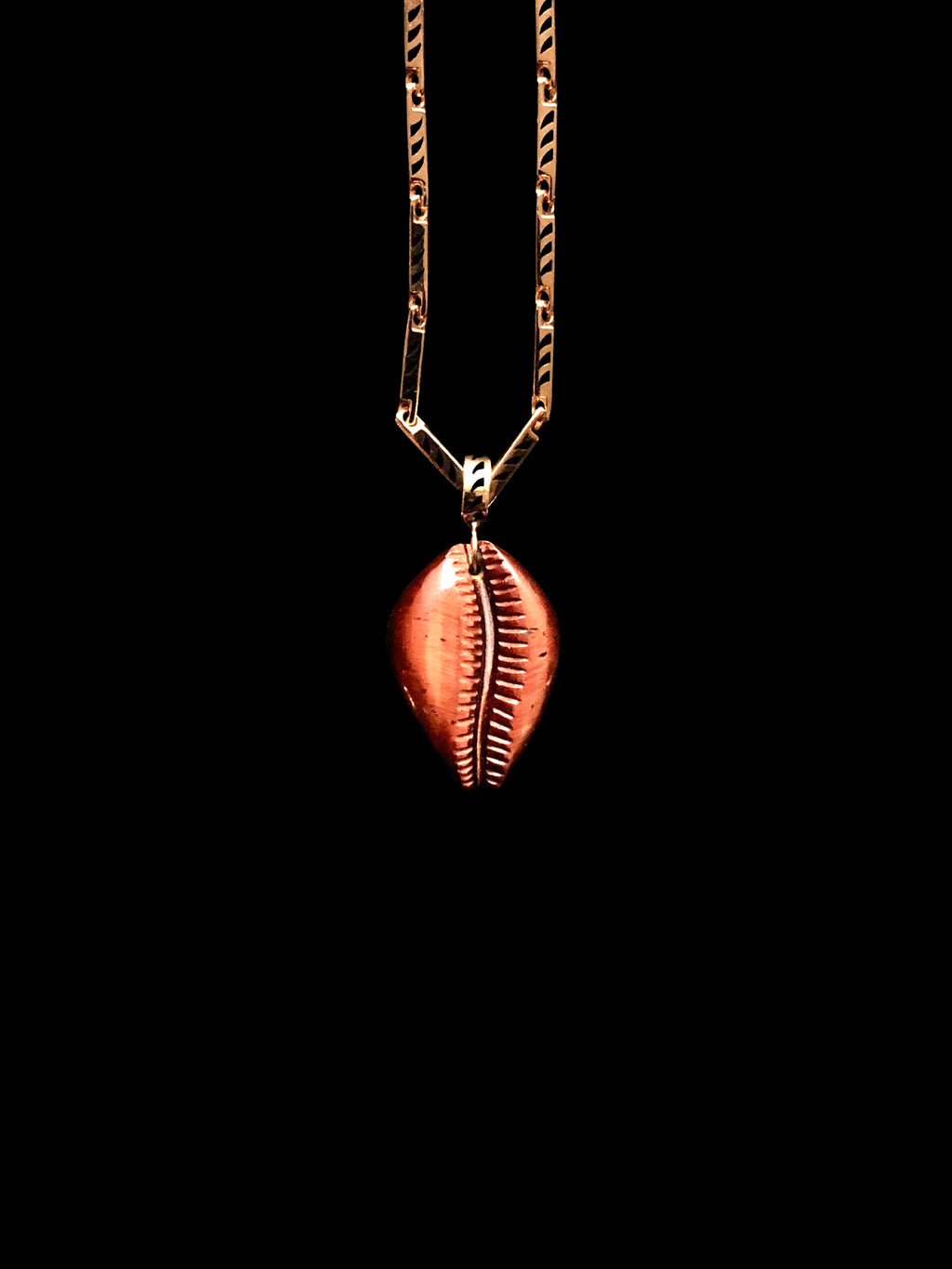 Classic Red Tiger Eye Cowry